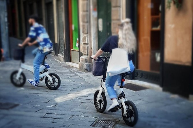 Good Morning Rider: Discovering the Town by Bike - Piazza Ferrari and Old Port