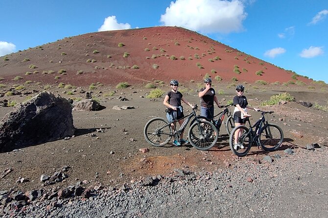 Guided 4-Hour E-Bike Tour Among the Volcanoes of Lanzarote - Location and Pricing