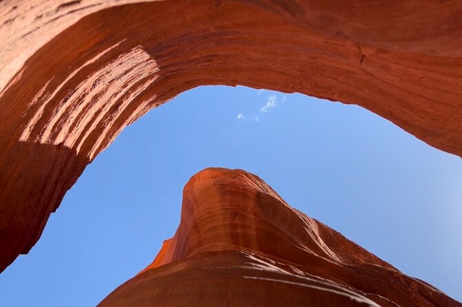 Guided-Hike Through Peekaboo + Great Chamber/Cutler Point Combo (Small Group) - Activity Highlights
