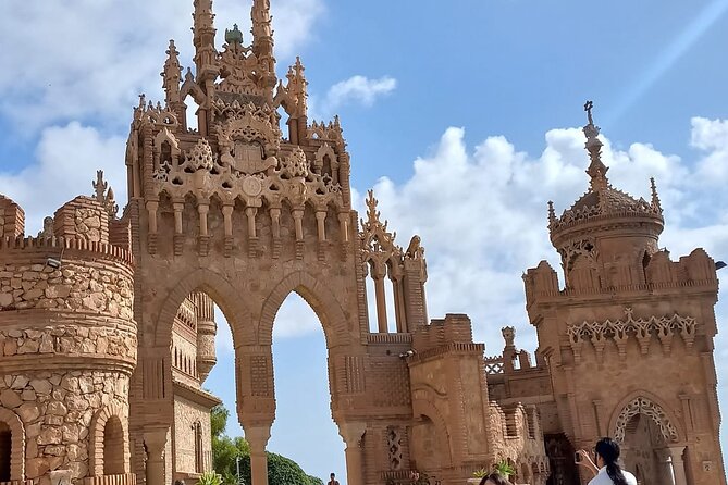 Guided Tour of Castillo Colomares - Meeting and Transportation