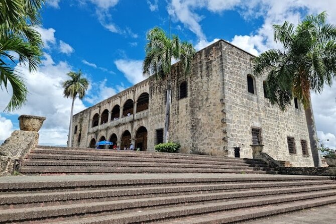 Half Day Excursion Colonial Zone, Faro to Colón, 3 Eyes Park - Accessibility and Requirements