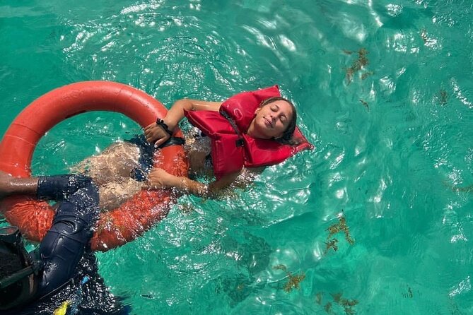 Half Day Guided Party Boat From Punta Cana Bavaro - Traveler Participation