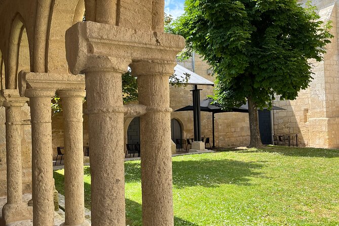 Half Day in Pomerol and Saint Emilion in a Classic Car - Meeting and Pickup Details