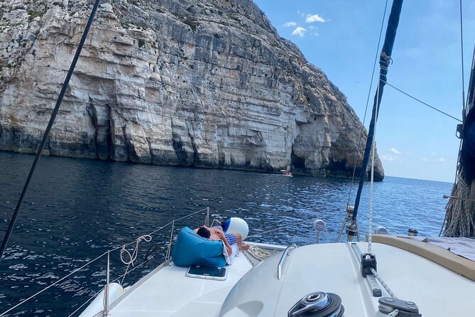 Half Day Private Sunset Catamaran Cruise - Meeting and End Points