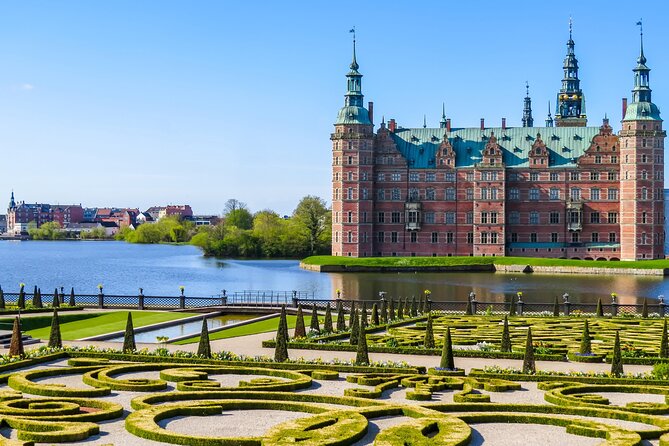 Half-Day Private Tour to Kronborg and Frederiksborg Castle - Meeting and Pickup