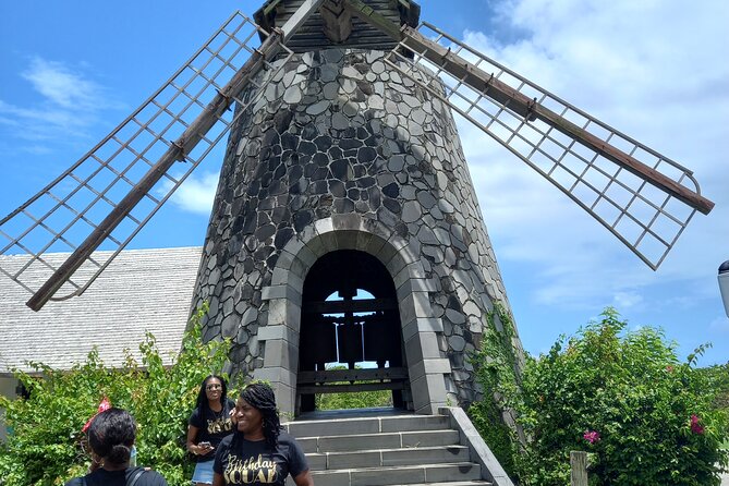 Half South The Salines & Shopping - Traveler Experiences