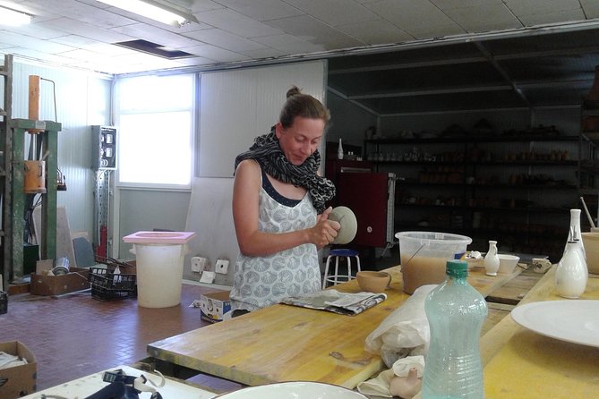 Hands on Clay - Be Creative and Make a Pot - Guidance From Experienced Instructors