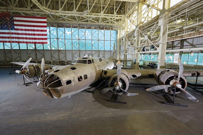 Hangar Guided Tour - Activities and Features