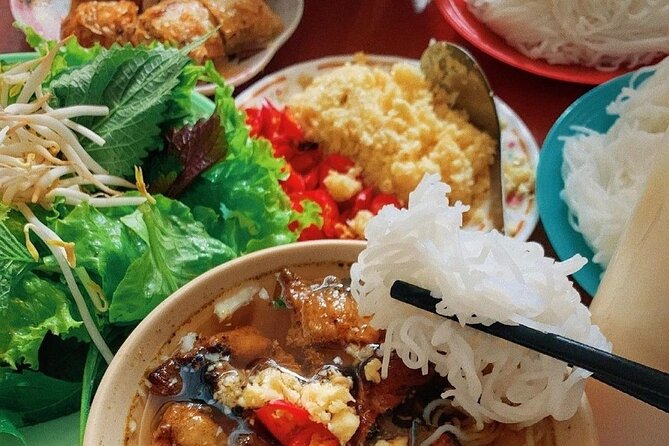 Hanoi The Best Street Food Experience |SOLO |VEGETARIAN OPTION - Vegetarian Delights in Hanoi