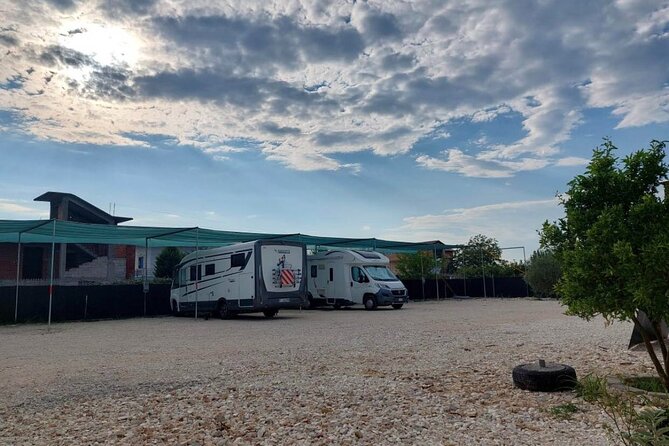 Happy Camping Berat: A Comprehensive Review - Inclusions and Amenities
