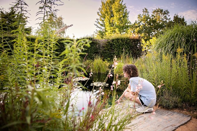 Have Your Photos Taken in the Gardens of Chaumont Castle! - Meeting and End Points