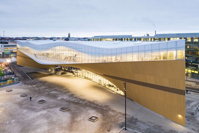 Helsinki Self-Guided Audio Tour Review - Interactive Map Exploration