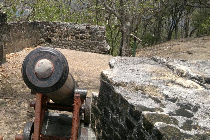 Hike the Fort Experience- Amazing Panoramic Views (Pigeon Island) - Location and Accessibility