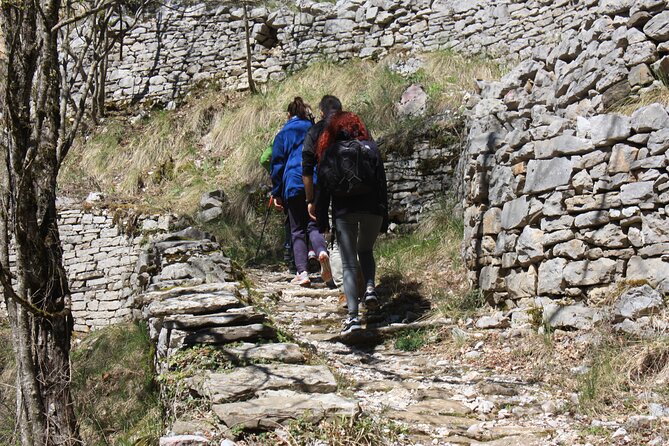 Hiking Day at Beloi Viewpoint of Vikos Gorge - Navigating the Vikos Gorge