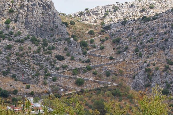 Hiking - Montejaque to Ronda - 11km Moderate - The Hiking Route