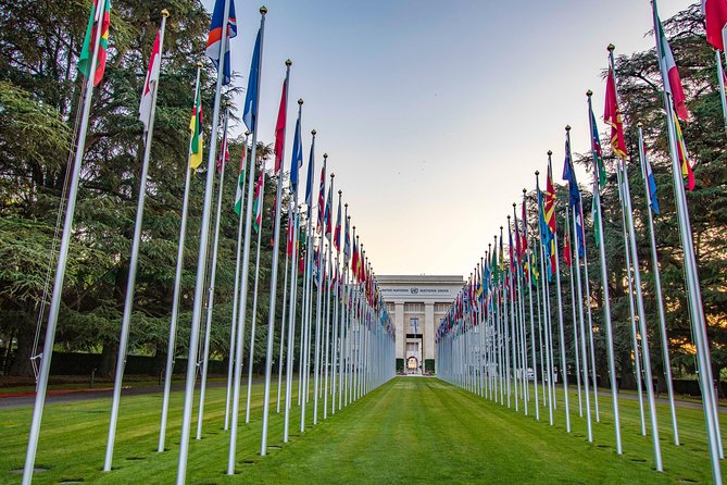 Historic Geneva: Exclusive Private Tour With a Local Expert - Meeting and End Points