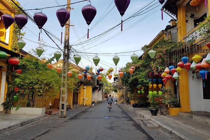 Hoi An Coffee Tasting And Old Town Discovering Tour - Whats Included in the Tour
