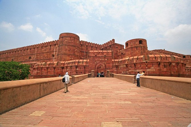 Hyderabad : Same Day Taj Mahal Tour With Return Flight - Detailed Itinerary