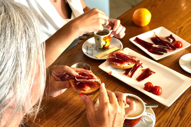 Iberian Ham Experience With Traditional Breakfast in Center Madrid - Exploring the Breakfast Menu