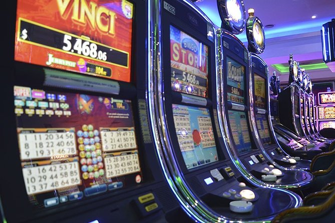 Iguazú Casino Tour - Pickup and Accessibility