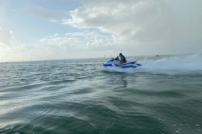 Jet Skiing in South Beach Miami With Pontoon Ride - Meeting and Pickup Logistics