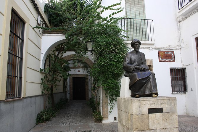 Jewish Quarter and Alcazar of the Christian Monarchs - Interesting Historical Insights
