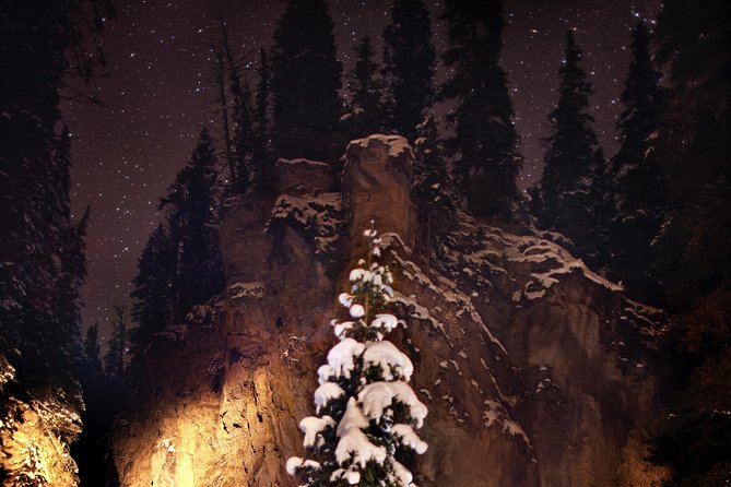 Johnston Canyon Evening Icewalk - What to Expect During the Tour