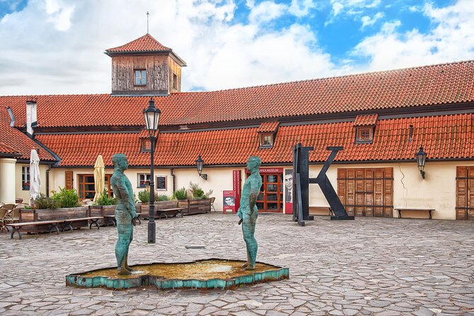 Kafka Quest Experience in Prague - Meeting and End Points