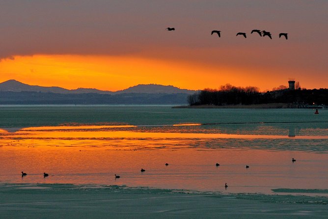 Kayak Ride on Lake Trasimeno With Lunch & Castiglione Del Lago - Kayaking on Lake Trasimeno