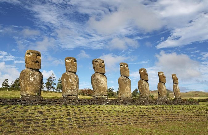 Kings Scouts Guardians of Paradise: Half Day - Visiting the Moai Statues