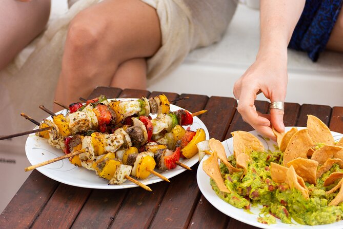 Laguna Grill - Private Boat With On-Board BBQ and Drinks Included - Tour Details
