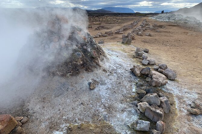 Lake Myvatn Private Day Tour Mývatn, Godafoss Waterfall for Cruise Ships - Tour Expectations and Accessibility