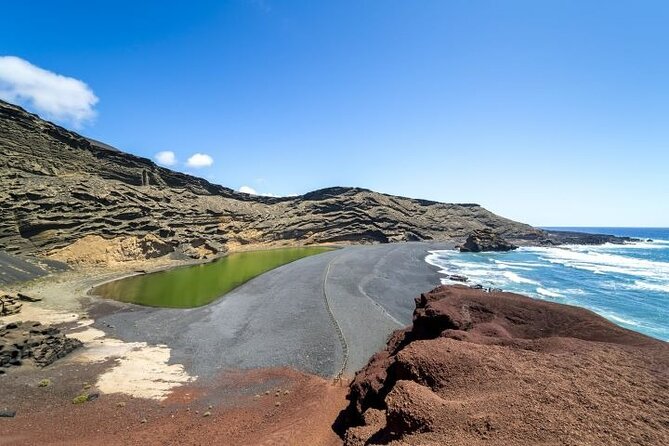 Lanzarote Volcanoes Tour Departing From Fuerteventura - Meeting and Pickup Information
