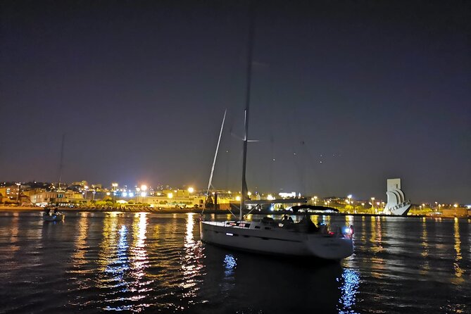 Lisbon Night Sailing Tour With a Drink- 2h Small Group Tour - Experience Highlights