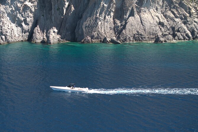Luxury Day-Cruise From Paros to Blue Lagoon-Antiparos-Despotiko - Cruising to Blue Lagoon