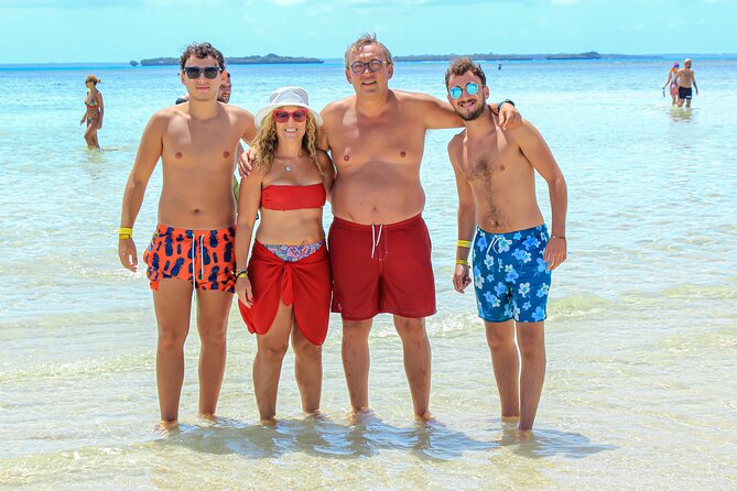 Luxury NAKUPENDA SANDBANK and SPICE FARM TOUR ( Lunch Included ) - Tour Details