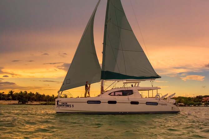 Luxury Sunset Cruise From Riviera Maya - Experience and Expectations