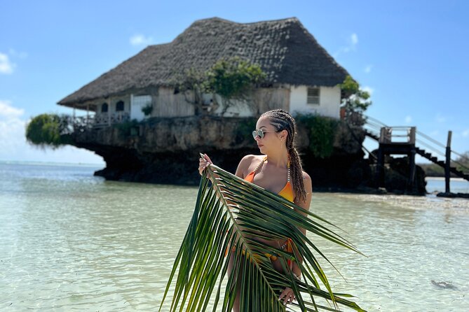 Luxury Tour to DOLPHINS, KUZA CAVE and THE ROCK RESTAURANT - Dolphin Experience