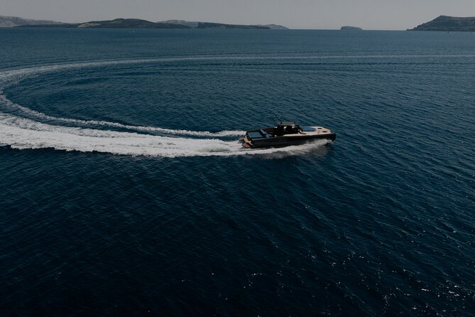 Luxury Yacht Cruises in Santorini Island - Beaches and Hot Springs
