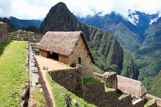 Machu Picchu - By Car (2 Days) - Inclusions and Exclusions