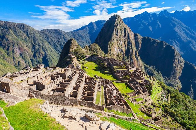 Machu Picchu Wonder of the Modern World - Experiencing the Expedition Train