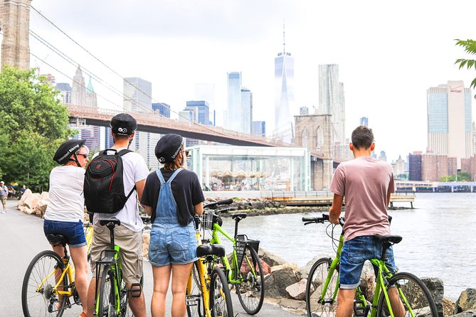 Manhattan and Brooklyn Bridge Bike Rental - Included Gear and Accessories