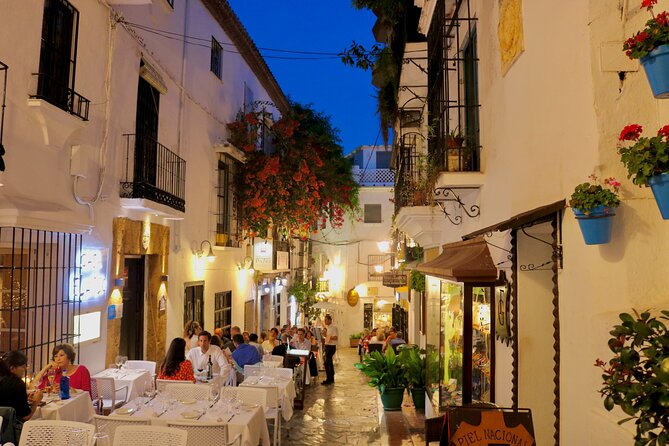 Marbella Old Town: Authentic Tapas Food Tour With Local Guide - Meeting and Pickup Details