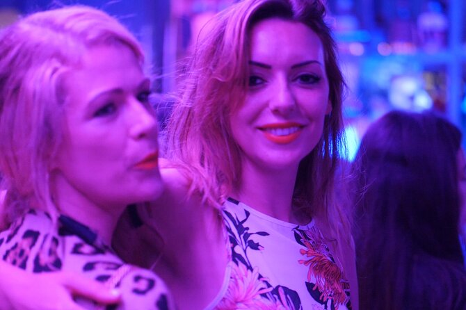 Marseille Riviera Bar Crawl Party With Free Shots and VIP Entry - Traveler Rating and Feedback