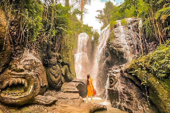 Melukat - The Purification Ceremony at Tirta Empul Temple - Health and Safety Considerations