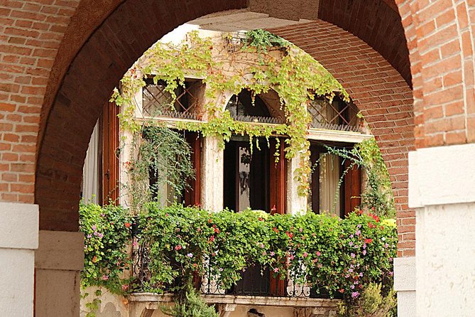 Middle Ages, Castles, Walled Towns of Cittadella and Marostica - Meeting Point and Pickup