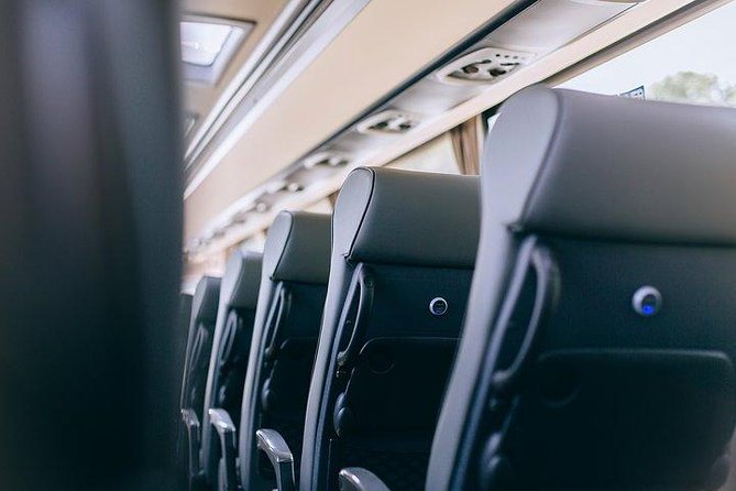 National Express | Between Gatwick Airport and Heathrow Airports Bus Transfers - Meeting and Pickup Locations