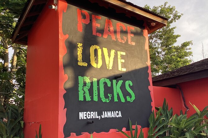 Negril Infamous Ricks Cafe & 7MILE Beach Combo From Montego Bay - Exploring Seven Mile Beach