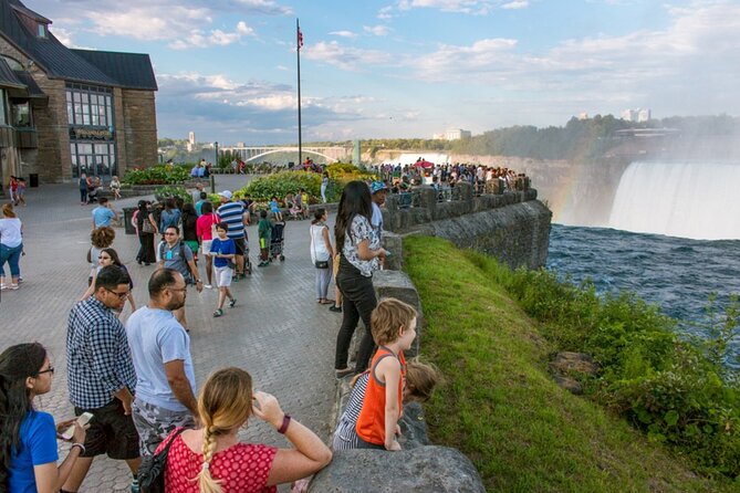 Niagara Falls Evening Tour From Toronto - Meeting and Transportation Details