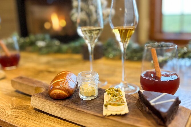 Niagara on the Lake Icewine Lounge Private Experience - Snack Variety